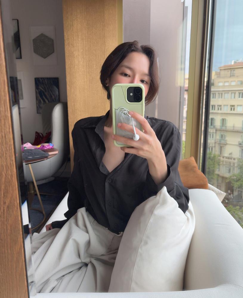 메이비베이비 [Dearest] Mariano Shirt (블랙)