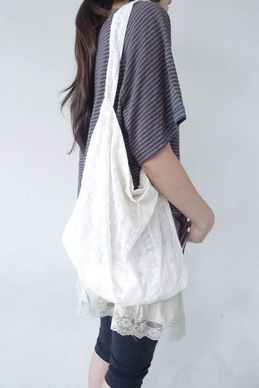ethnic shoulder bag (2color)