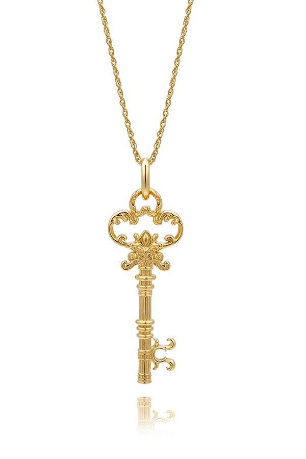 ANTIQUE KEY NECKLACE