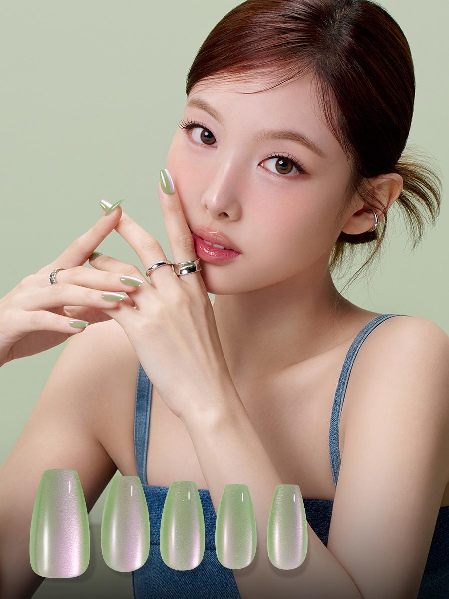 핑크 그라스 네일(코핀)