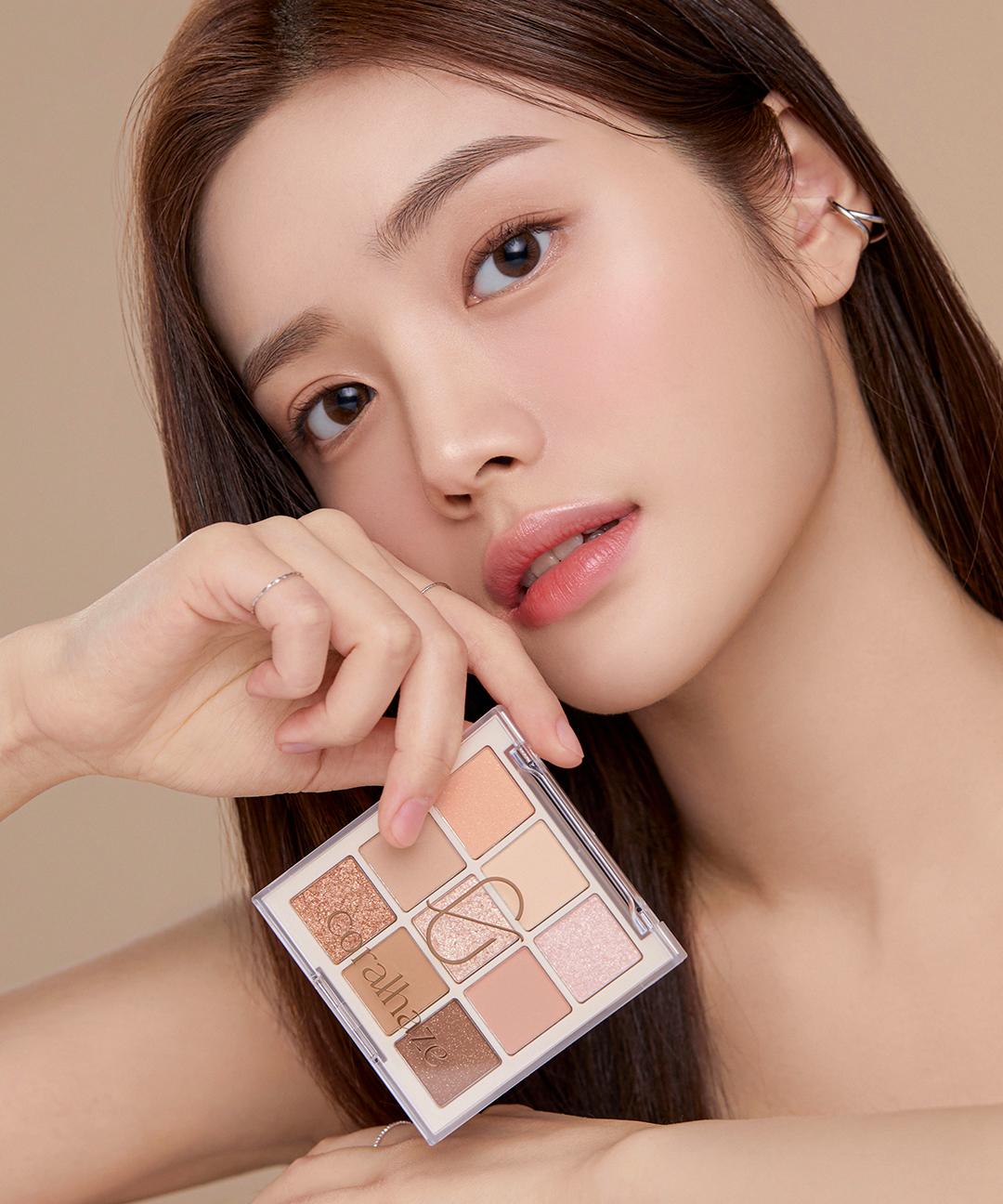 코랄헤이즈 코랄헤이즈 무드 블렌딩 섀도우 팔레트 01 스파클링 샌드