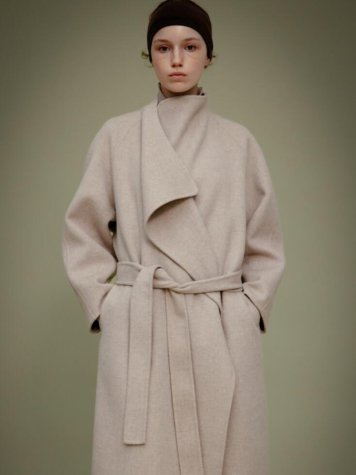 CASHMERE BLEND HANDMADE DRAPE NECK COAT - OAT BEIGE