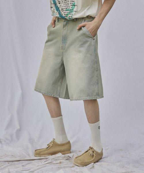 버나드 7908 더스티워시 릴렉스핏 라이트인디고 쇼츠팬츠