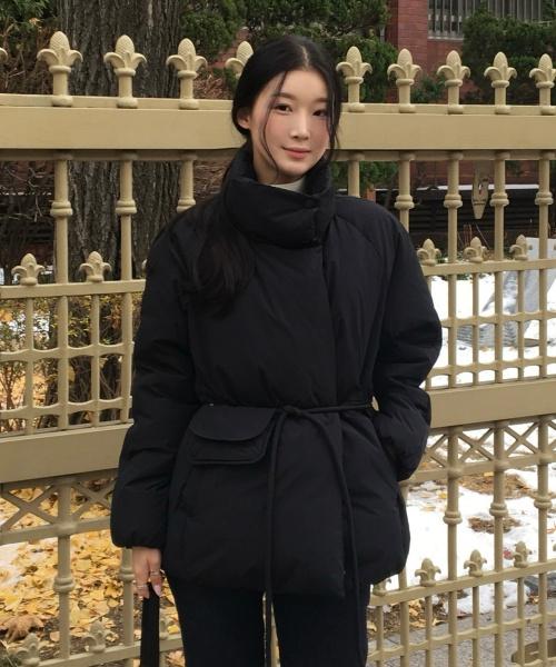 주머니 장식 벨트 하이넥 구스다운 OP6XMA690