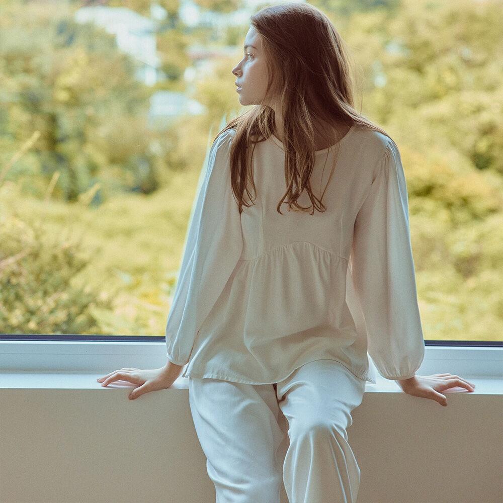 [4565-BCFHT] 느와앤블랑 투피스 Ivory