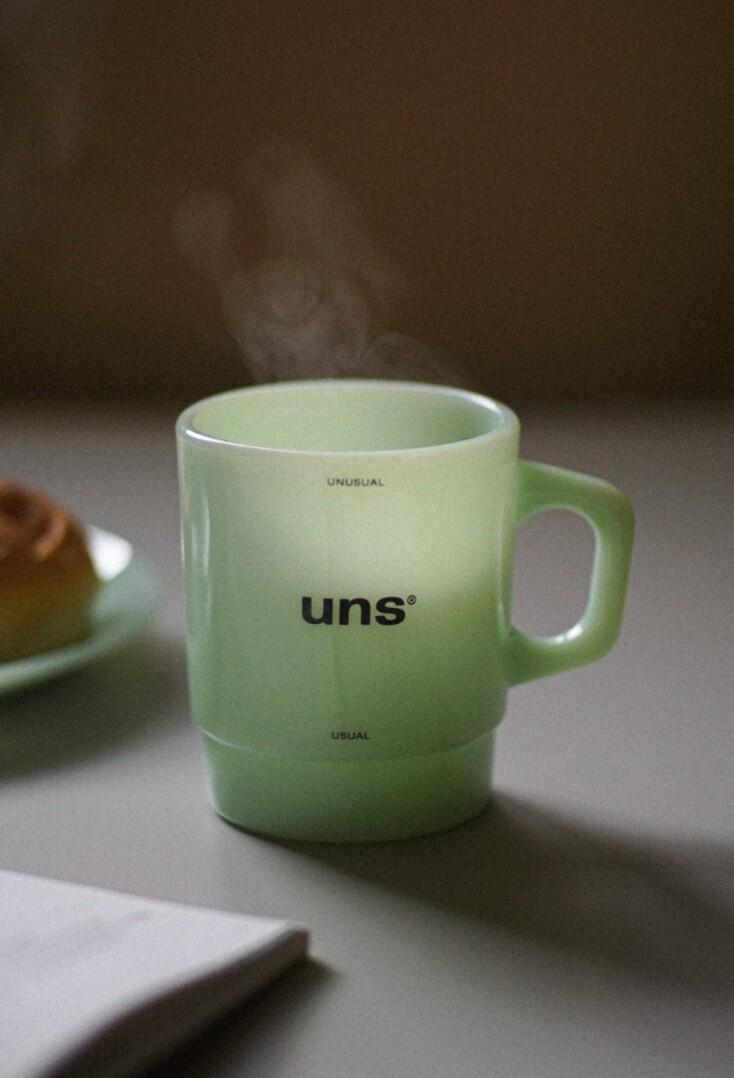 캐주얼 로고 밀크글라스 머그컵 민트