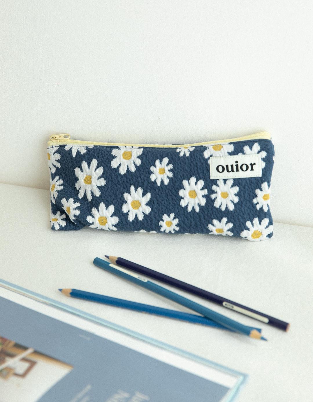 ouior flat pencil case - marguerite navy (topside zipper)
