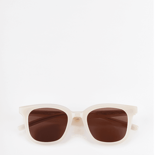 띠어리 넘버 023 - 상아색 프레임, 브라운 렌즈