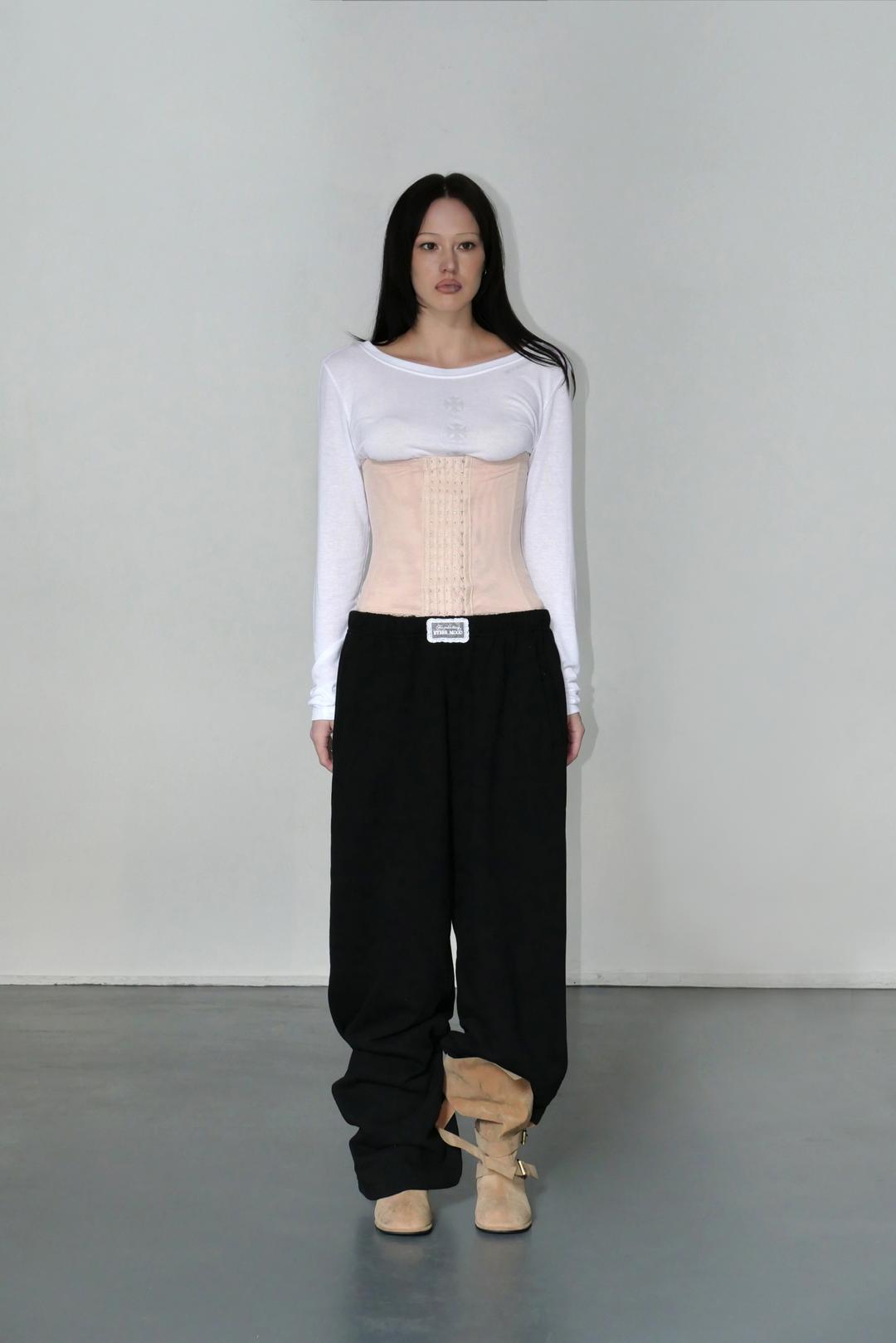 [5/21 예약배송] Frill Lace Sweatpants - Black