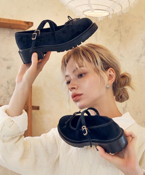 커스텀에이드 우먼(CUSTOMADE WOMAN)  4.5cm 리본 x-스트랩 메리제인 아델라(CW0070BK) - 사이즈 & 후기 | 무신사