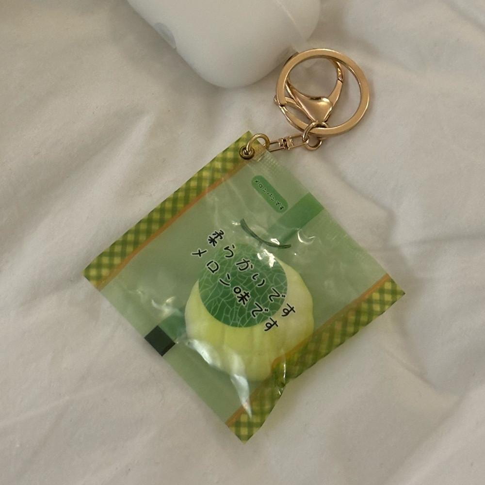 말랑한 메론빵 키링