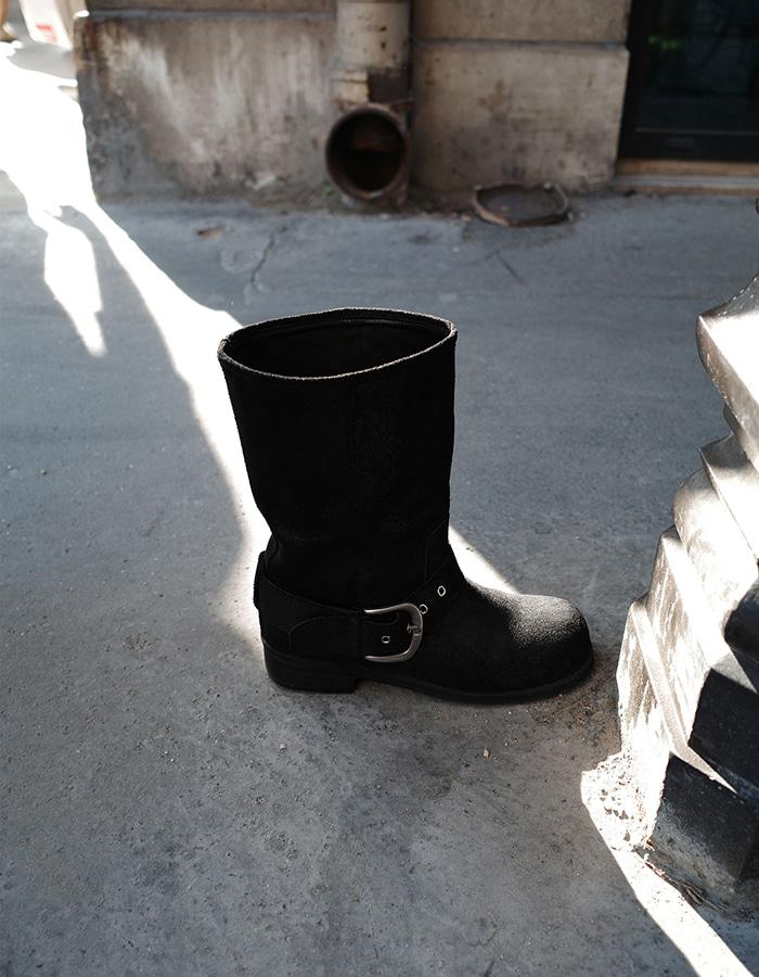 [by LAROOM] 빈티지버클부츠