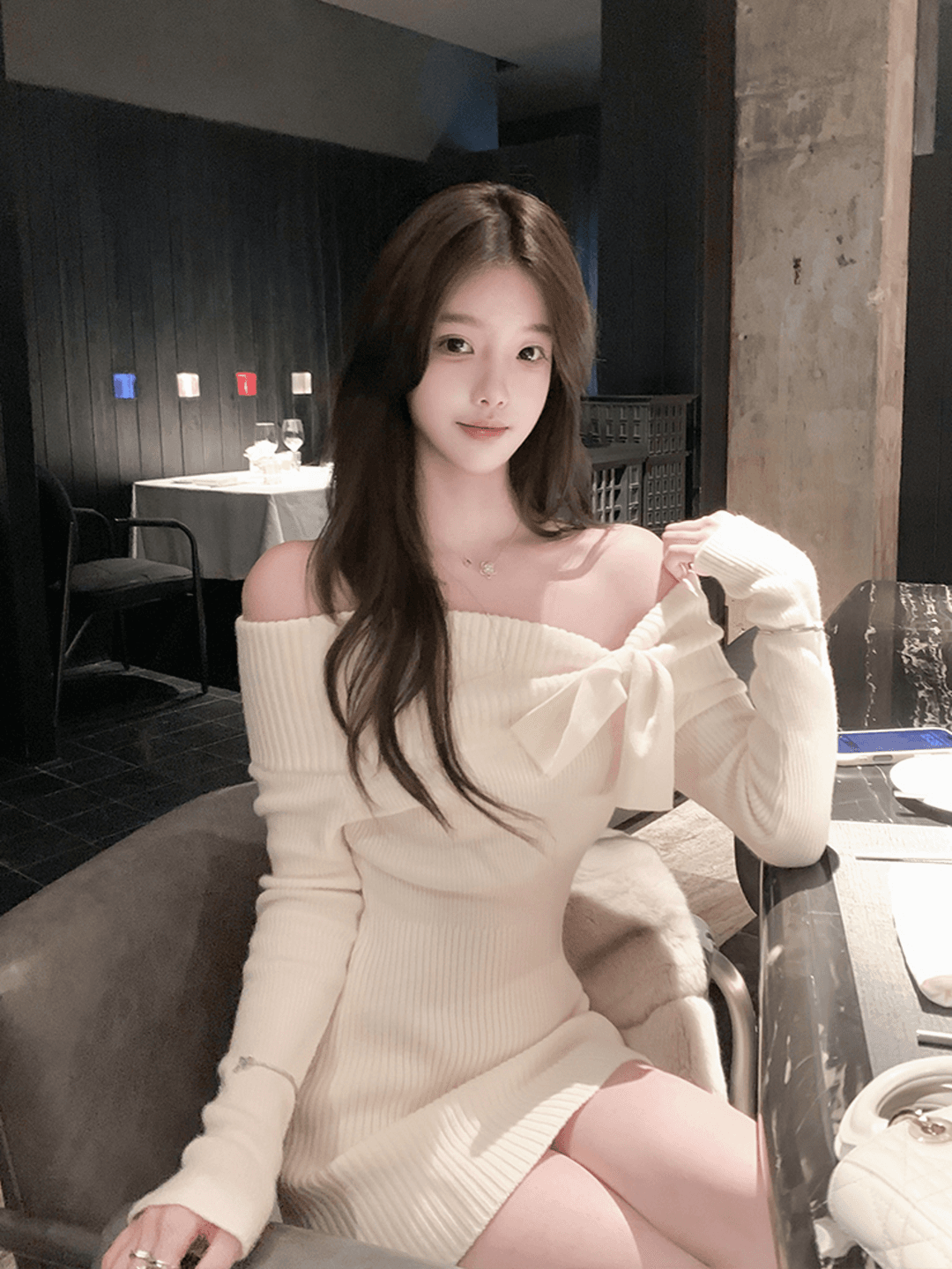 오프 리본 니트 원피스