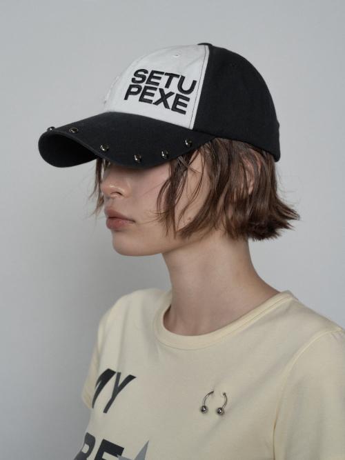 STUDDED LOGO BALL CAP / BLACK (W)