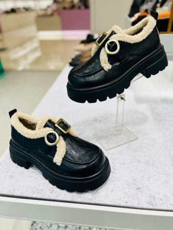 이런 상품 어때요? 고세 데일리 여성 벨크로 양털 퍼 청키로퍼 GZP4F035 블랙 5cm