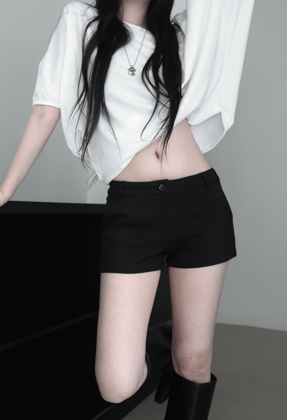 어반유니크 low rise daily short pants