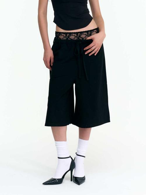 BELLA BERMUDA PANTS (BLACK)