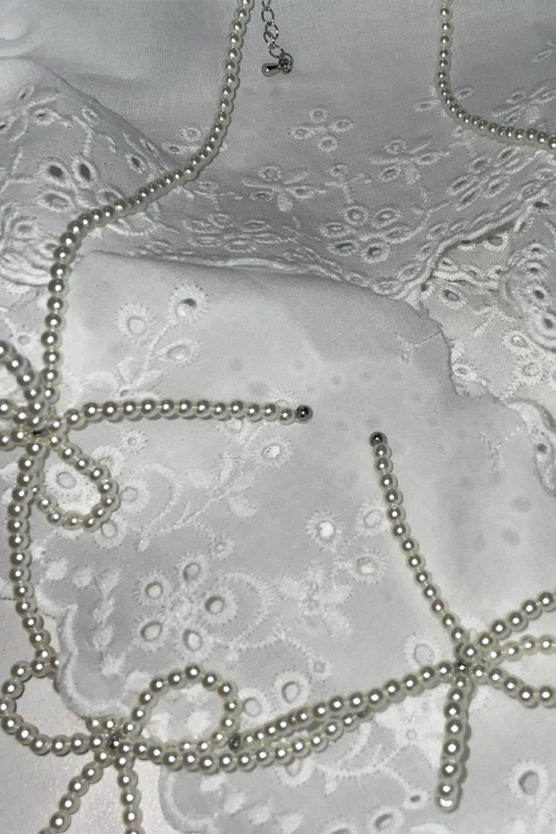 Beads ribbon necklace - white