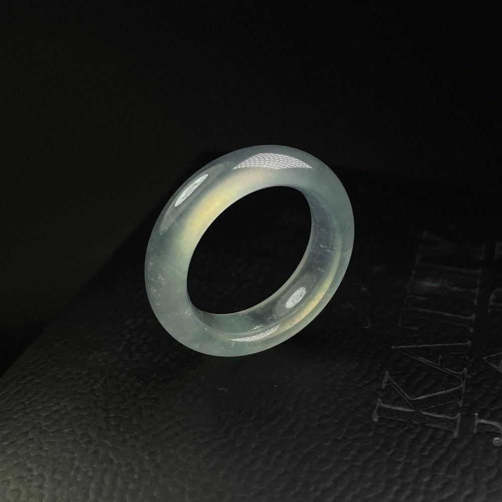 Jadeite Ring Size 11 (Taipei)