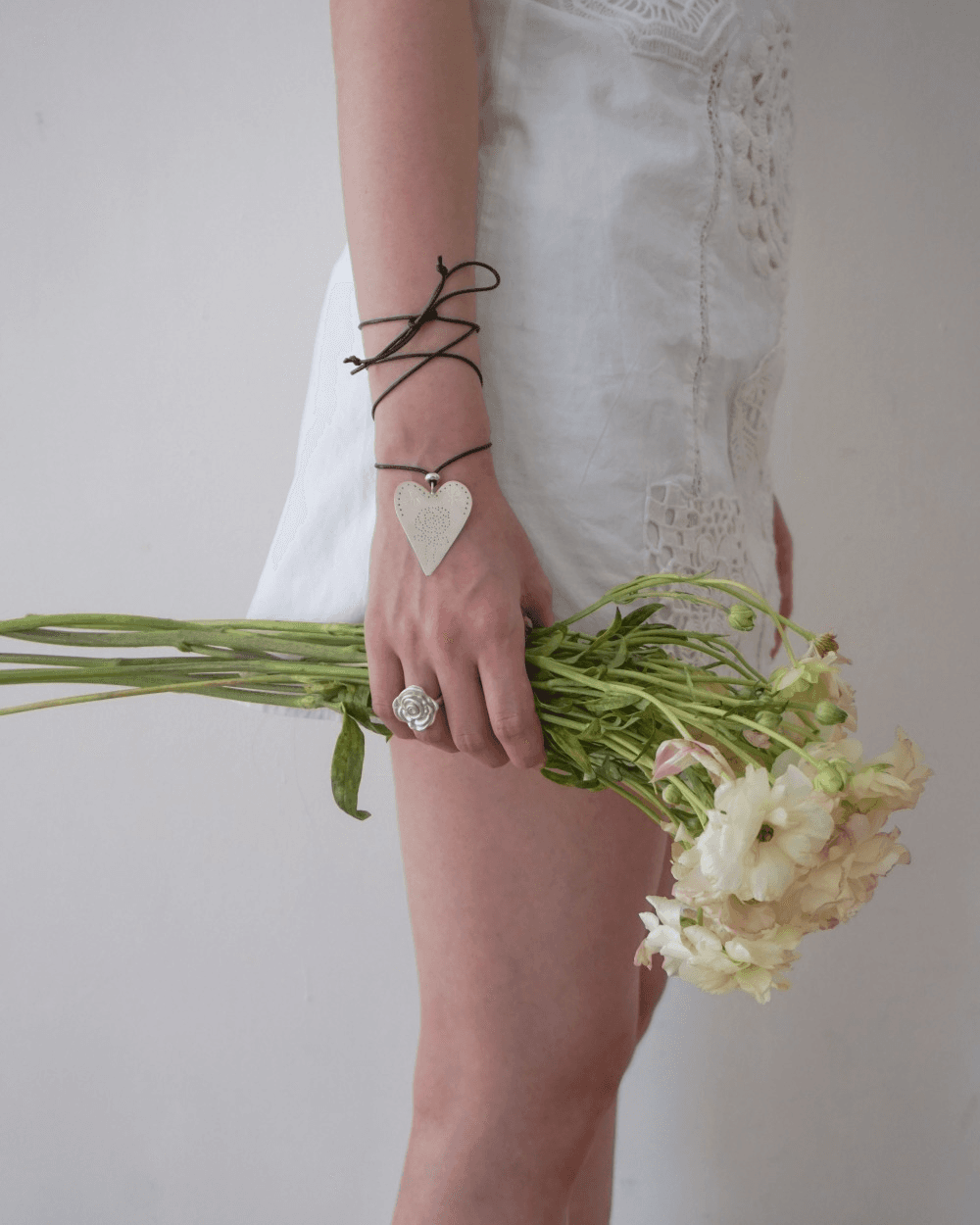 DOT HEART PENDENT NECKLACE