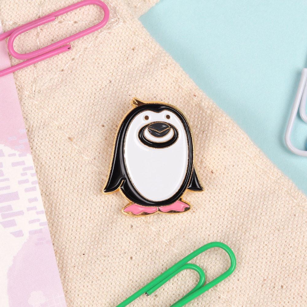 수염펭귄 골드 핀뱃지 베이직