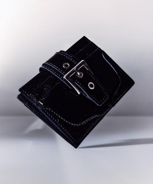 BUCKLE BRIDGE POCKET - BLACK