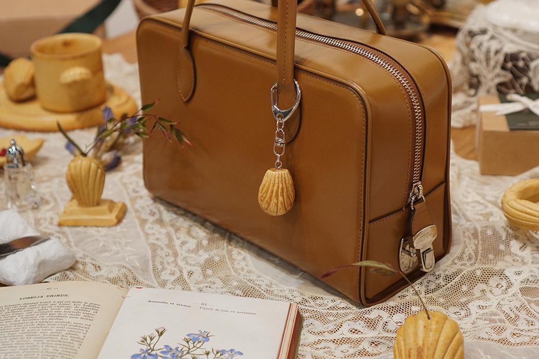 프루스트의 마들렌 key ring