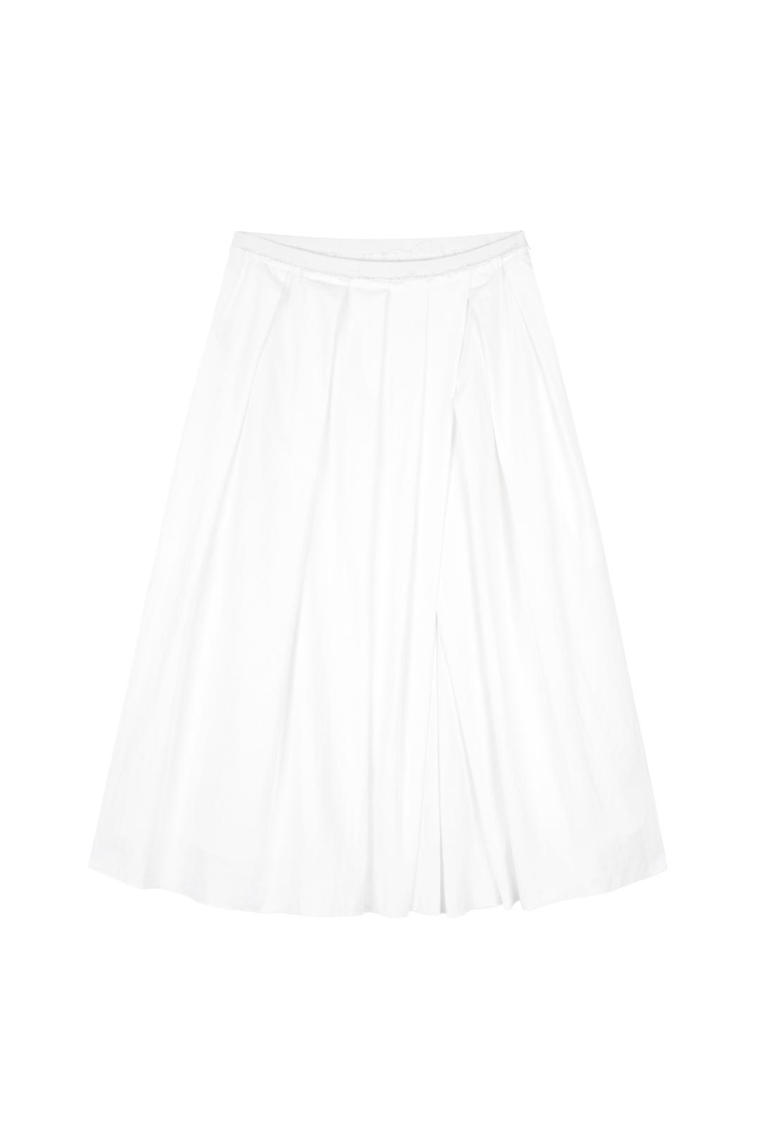 CUTTING PLEATS SKIRTS (WHITE)