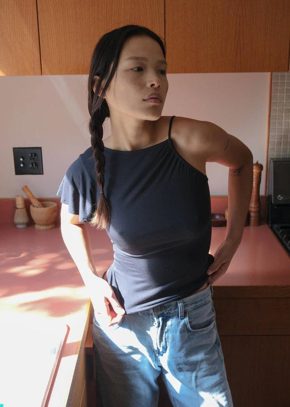 Geel Angelo Asymmetric Top - Black