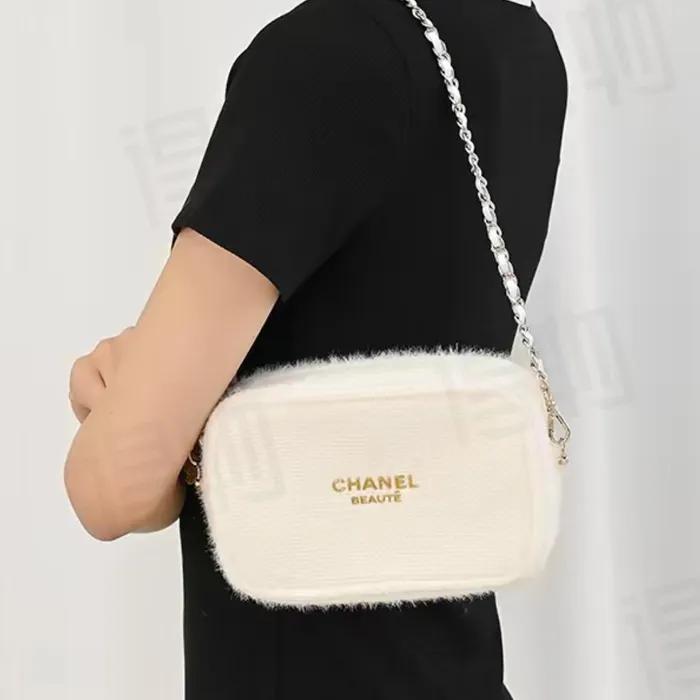 샤넬 뷰티 트위드 미니 파우치