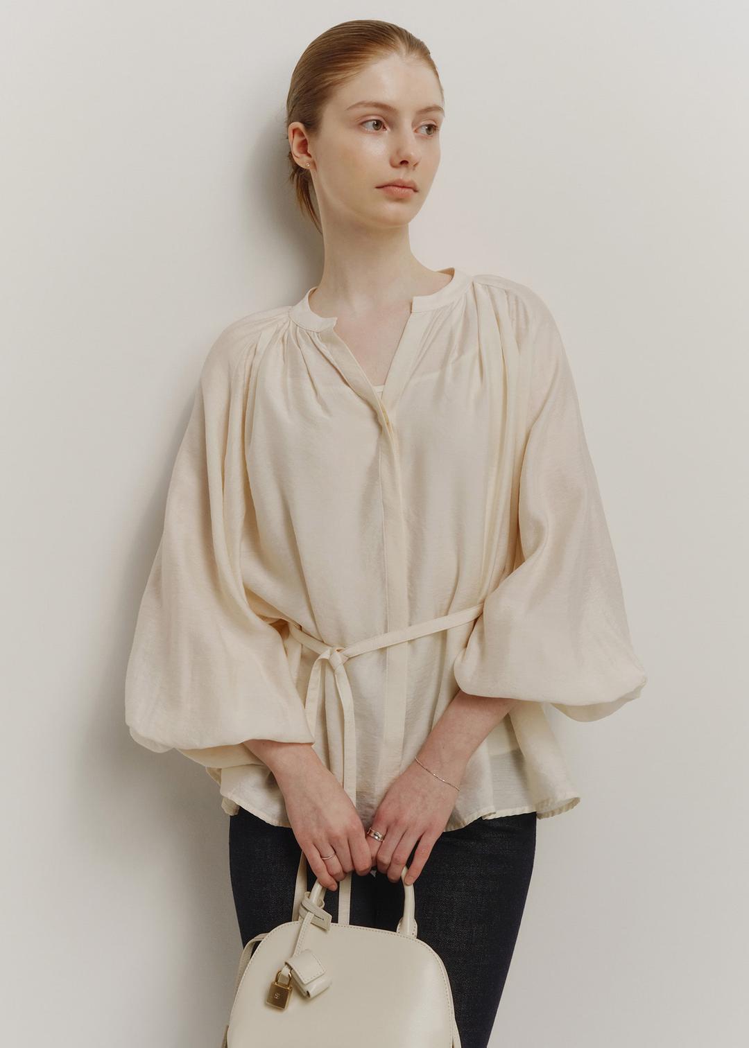아일리 셔링 블라우스