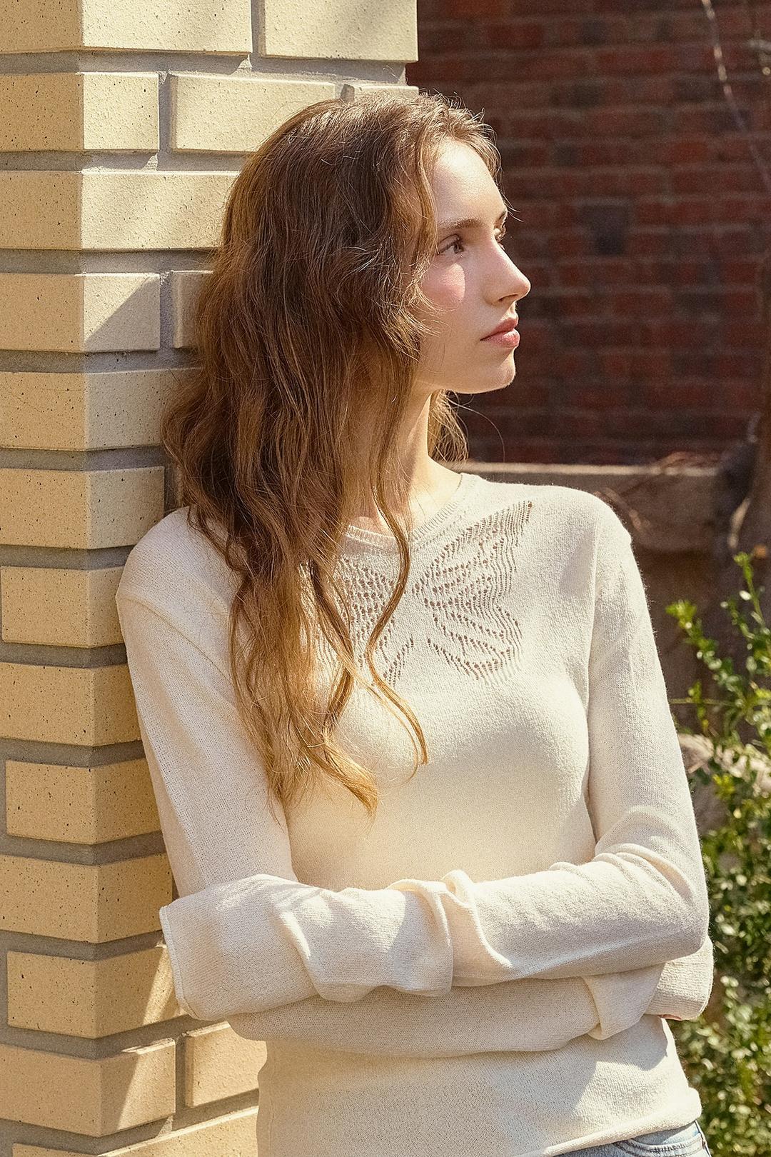 BUTTERFLY PATTERN OPENWORK KNIT TOP (4COLOR)