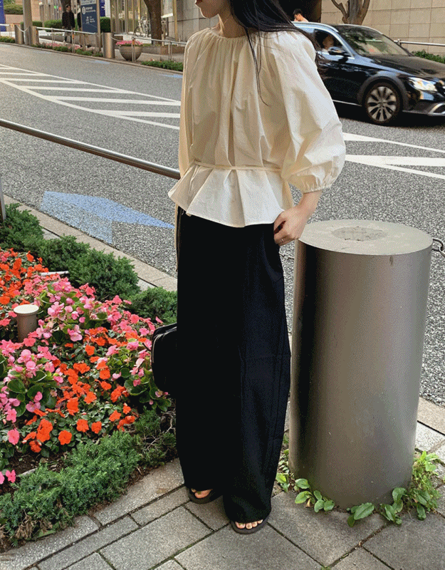 어튜트 (앞뒤착용가능)로우니 블라우스(2c)