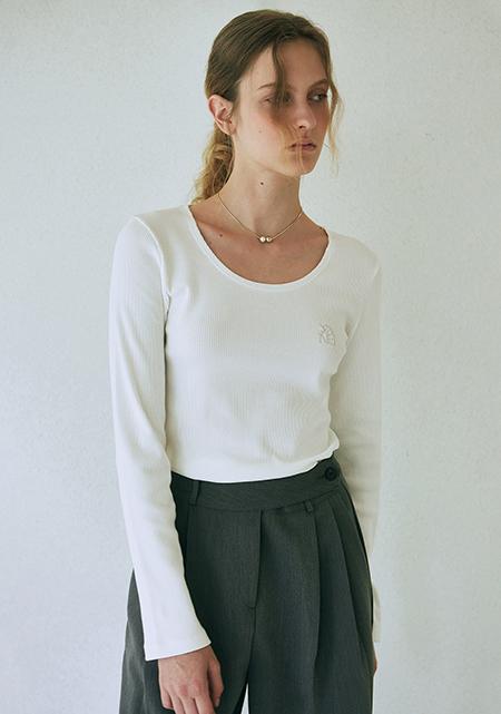 SCOOP NECK LONG SLEEVE T-SHIRT_IVORY
