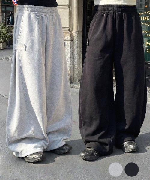 사이드 스냅 버튼 커브드 트레이닝 팬츠[2COLORS]