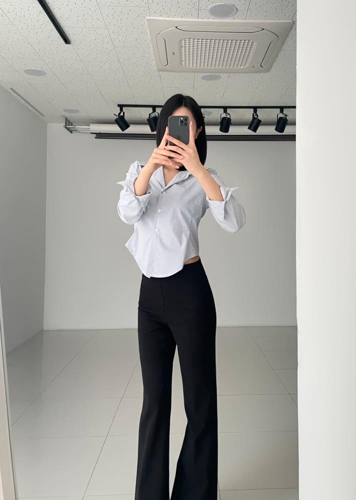 샤프 라인 크롭 셔츠 (네이비)