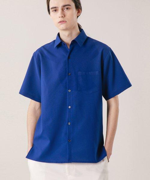 스탠다드 숏 슬리브 셔츠 -BL