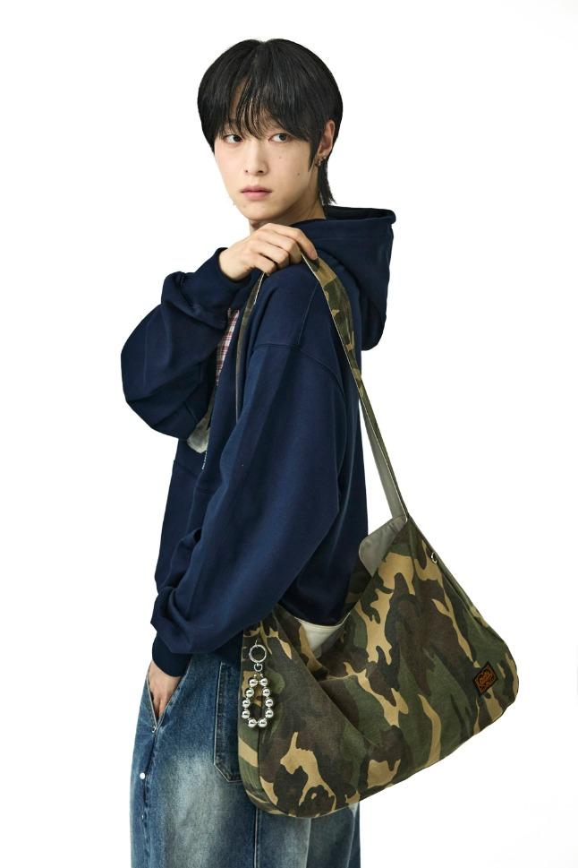 카모 프린팅 리버시블백