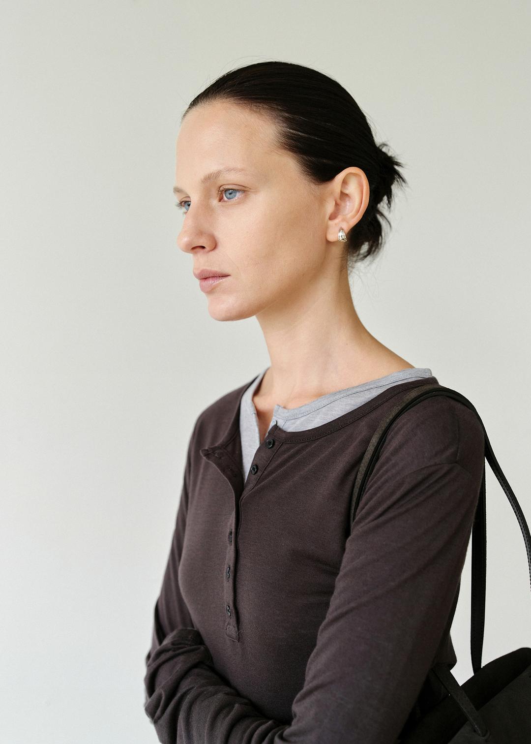 Henley Neck Long Sleeve in Brown