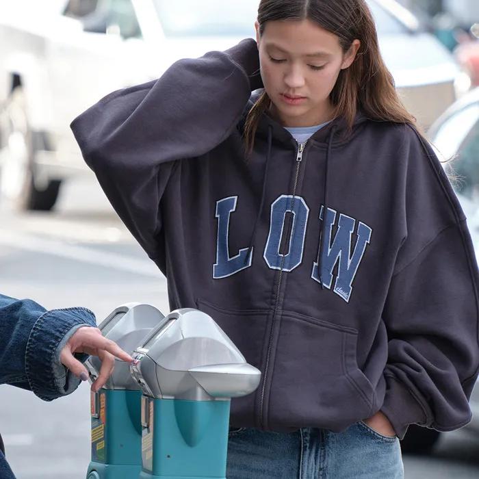 LOW SOFT SWEAT ZIP-UP HOODIE_CHARCOAL_LC253TS12CC