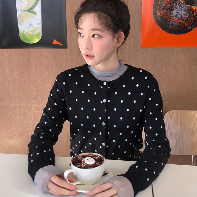프롬비기닝 미란다 도트 라운드 가디건 (2color) (가디건 니트가디건 도트 오피스룩 출근룩 겨울가디건 꾸안꾸 라운드가디건 도트가디건)