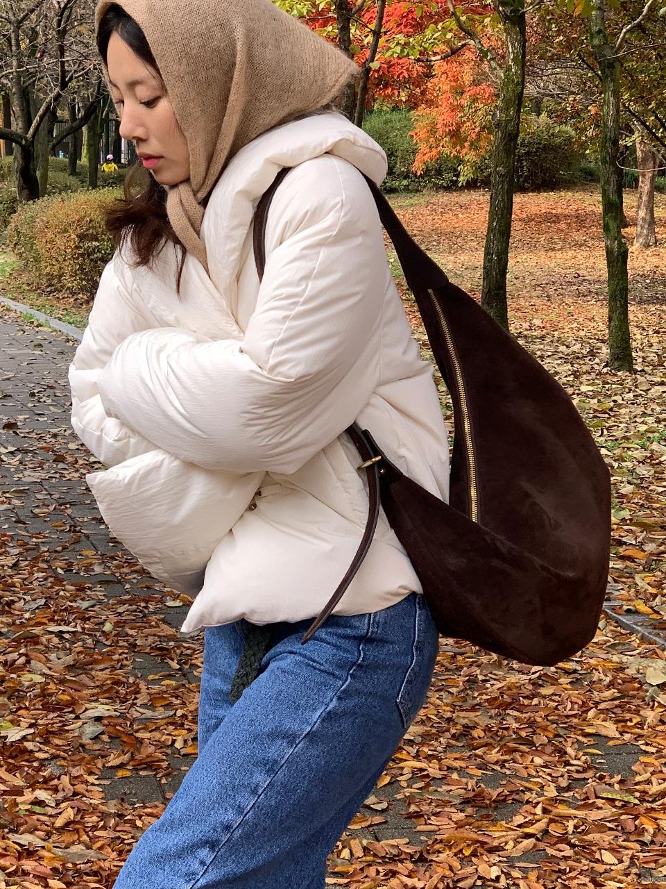 Real suede hobo bag - Dark brown