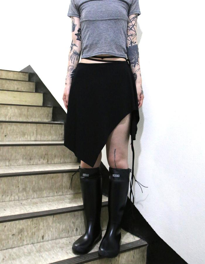 [GIRL] 누컷 오프 레이어드 스커트