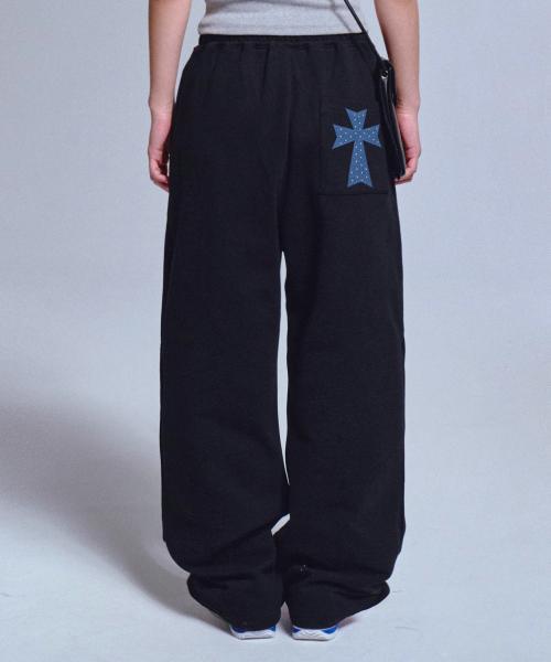 [UNISEX]DOT CROSS 로고 자수 트레이닝 핀턱 와이드 팬츠_10color