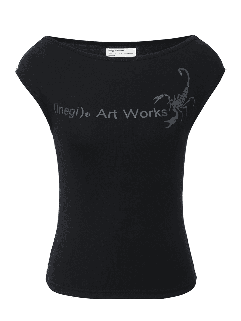 Scorpion Portrait Neck Top (black)