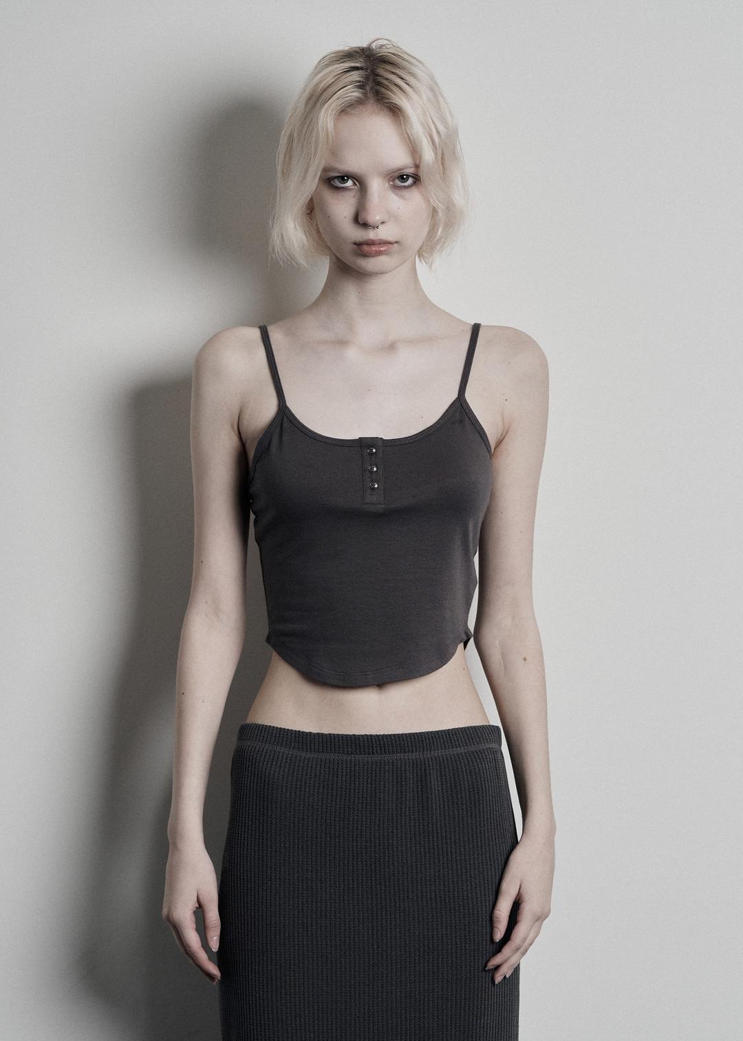 SOFT BUTTON SLEEVELESS, CHARCOAL