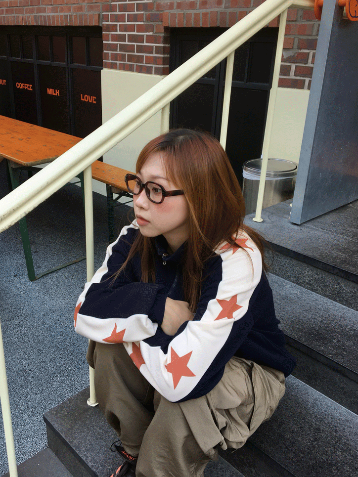 [문의폭주/바로 만나보세요!] Vintage Star Zip-Up (3 Color)