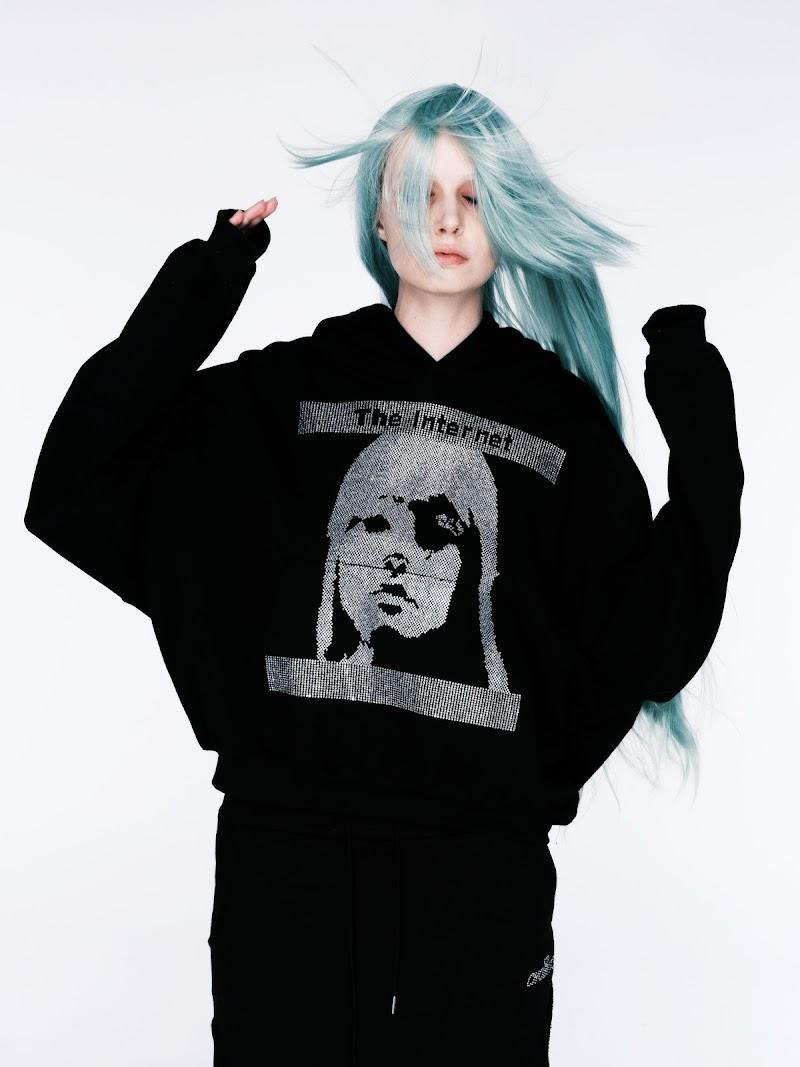 INTERNET HOODIE (BLACK) RE-ORDER SALE