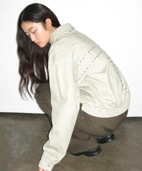 스터드 포인트 인시전 오버핏 블루종 코튼 워크 집업 자켓 [베이지]