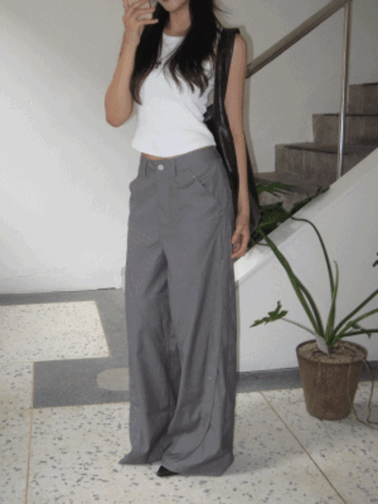 [모델극찬:♥/실물보장] 슬릭 스터드 슬랙스 롱와이드 슬랙스 키큰녀바지 절개 트임 핀턱 (2col)